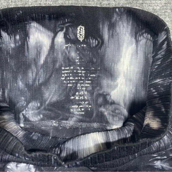 Free People Good Karma Black and Gray Tie-Dye Leggings - Picture 3 of 5